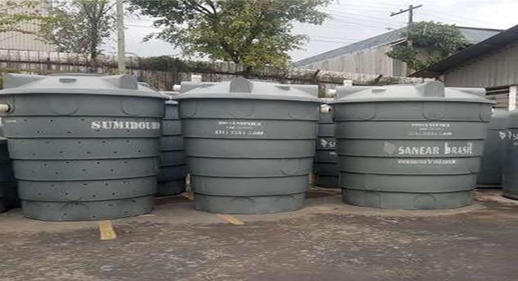 Construção de fossas biológicas